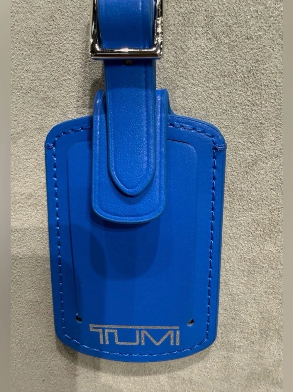 NEW Tumi 3.625” x 2.25” Leather Luggage Name Tag w/ Buckle - GLACIER BLUE